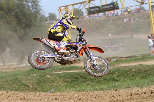 senkvice2013_14