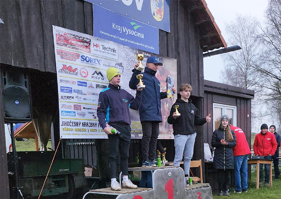 2023-04-12-2.jpg