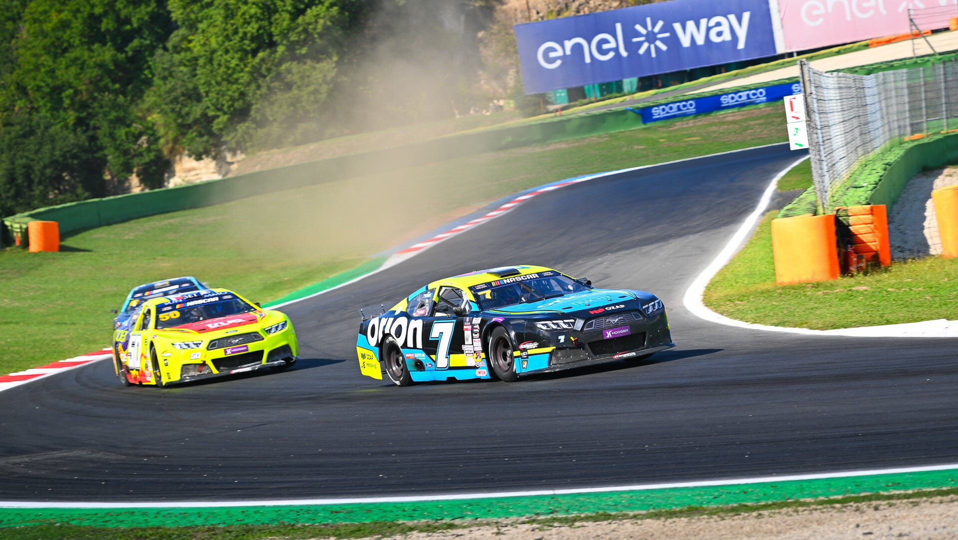 NASCAR ITÁLIE AUTODROMO VALLELUNGA (19.–20. září)