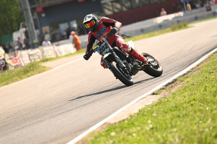Krátký report z mezinárodního mistrovství Itálie – supermoto