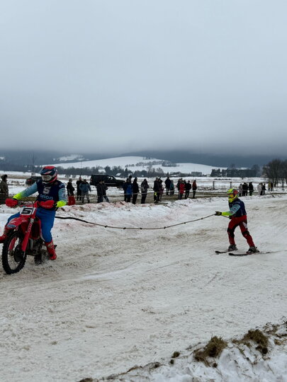 Tisková informace o MČR v motoskijöringu – DOLNÍ LIPKA 17. 1. 2026